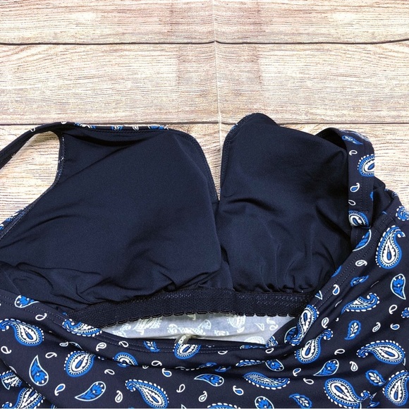 Lands' End Blue and White Paisley Control Sweetheart Tankini Top Size 12 - Picture 6 of 11